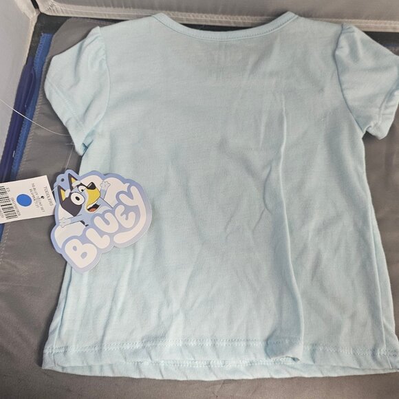 Bluey Size 2T 2-Piece Set -NWT - Picture 3 of 7
